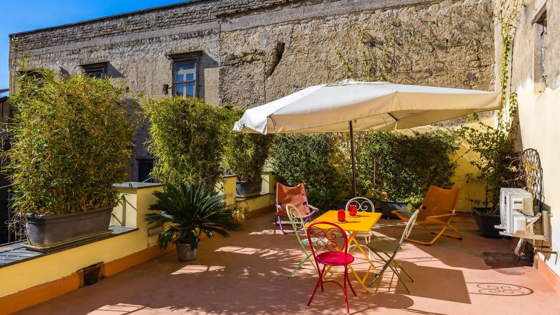La Terrazza Nel Centro Di Napoli Con Parcheggio Privato Lejlighed 0*,  Italien