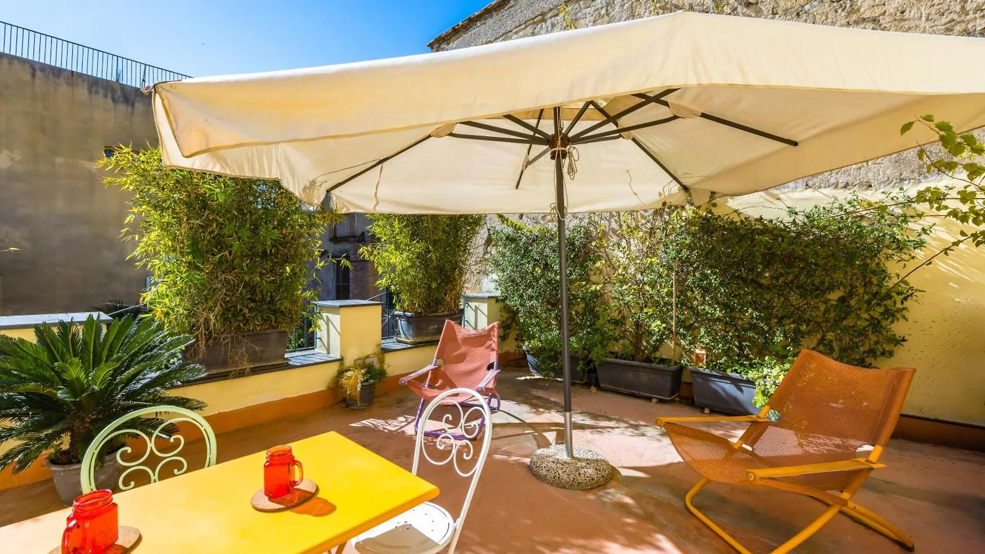La Terrazza Nel Centro Di Napoli Con Parcheggio Privato Lejlighed